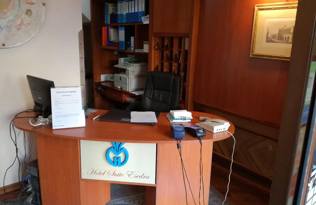 Hotel Suite Ares-1