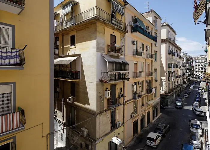 Cheap hotel: Caroline'S House