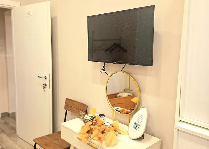 Concept B&b - Camere Moderne Con Balcone Vicino Al Centro